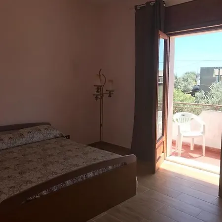 Elisabetta House Apartment Locri
